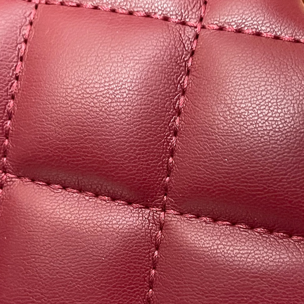 The Jazzy Raspberry Delight Shoulder Bag - Picture 3 of 8
